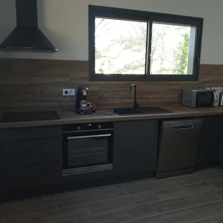La Maison En Bois Prázdninový dům Monteils (Gard)
